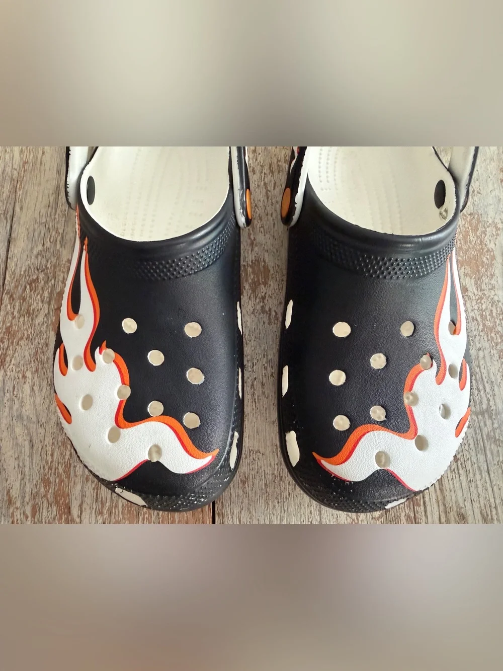 Crocs Kids Classic Clogs Flame Blue Glow Size J6 Slip On Shoes Comfort Unisex